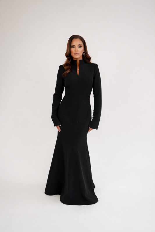 THE SILHOUETTE GOWN BLACK